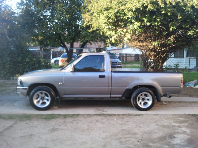 89 toyota pickup bolt pattern #4