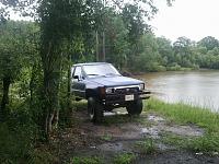 Pics of your 84/85 rig.-toyota-river.jpg