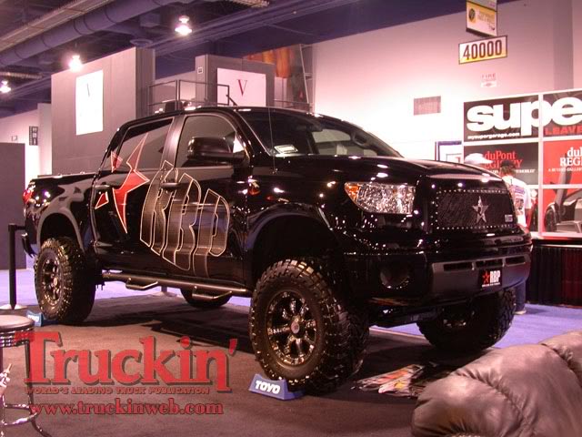 Name:  0811trweb_24_z2008_sema_show_trucks.jpg
Views: 170
Size:  62.5 KB