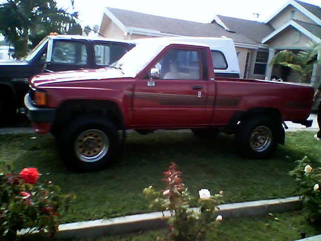 Name:  My1986ToyotaSR-5.jpg
Views: 285
Size:  35.4 KB