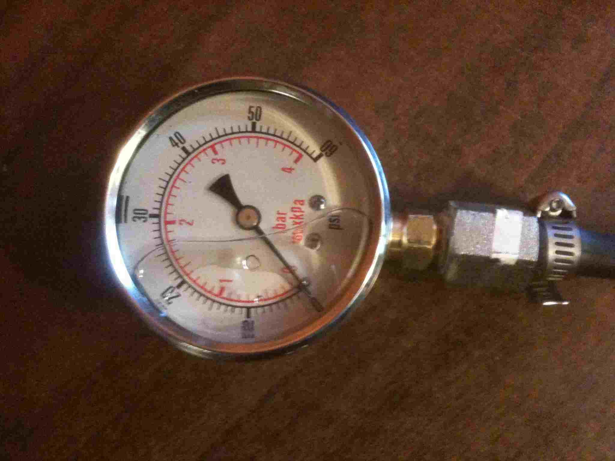 how to make fuel pressure gauge 