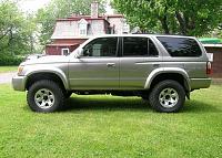 3rd generation pics of lifts/tires-4runner2.jpg