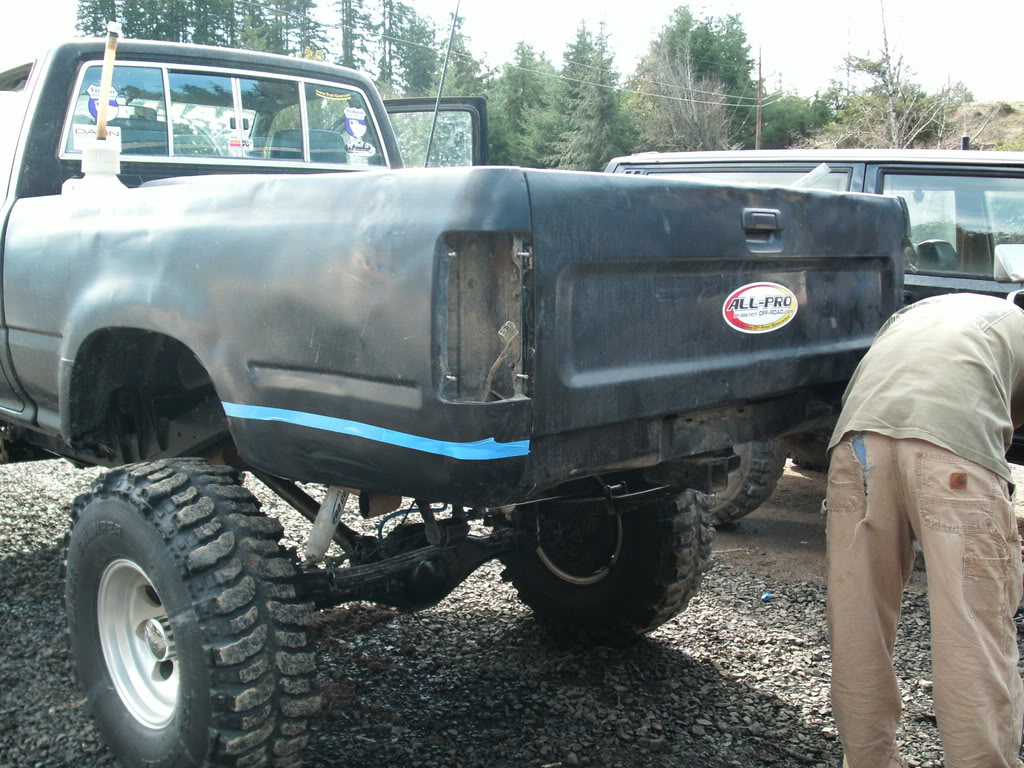 91 toyota pickup rear bumper