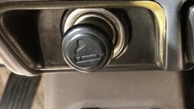 Toyota Tacoma: Why is My Cigarette Lighter Not Working?