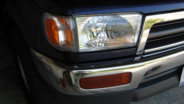 Toyota 4Runner and Tacoma: How to Convert Marker Lights to Turn Signals