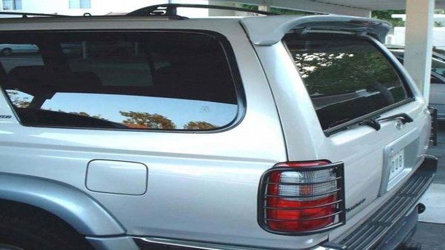 Toyota 4Runner: Spoiler Modifications and How to Install Spoiler